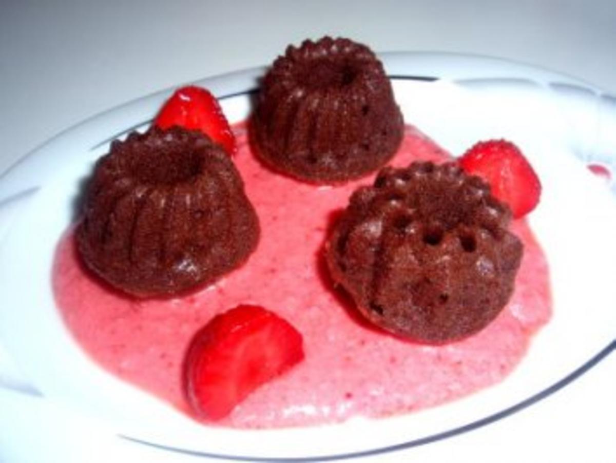 Dessert: Schokoladen-Gugelhupfe Petit Four - Rezept - Bild Nr. 5