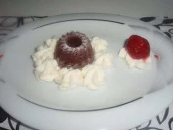 Dessert: Schokoladen-Gugelhupfe Petit Four - Rezept - Bild Nr. 6