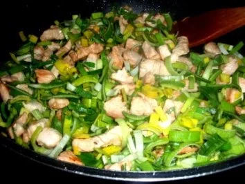 Rezept: Gebratener Gemüsereis Asiatisch angehaucht Bild Nr. 2 Gebratener Gemüsereis Asiatisch angehaucht - Rezept - Bild Nr. 2