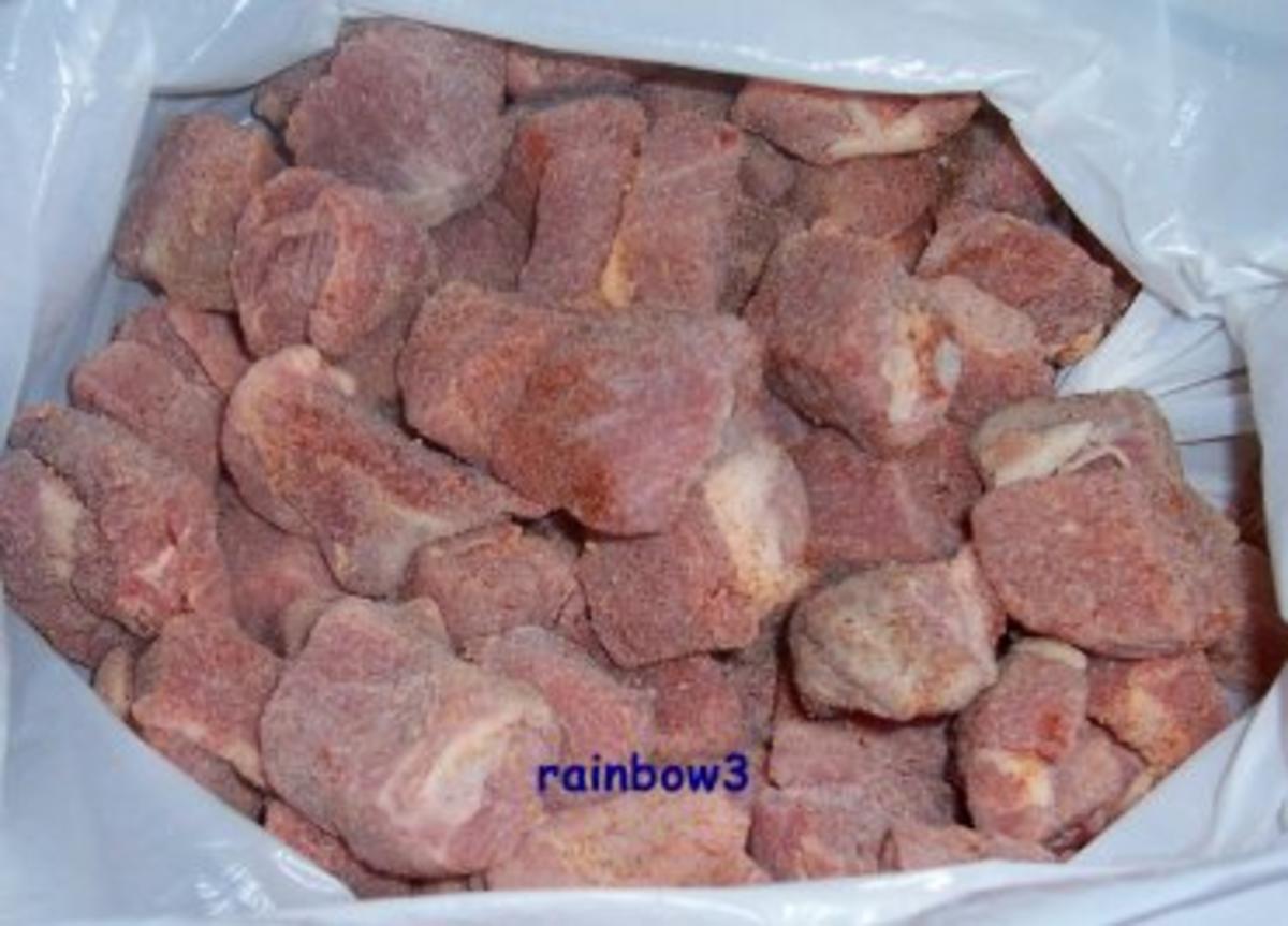 Kochen: Schweine-Gulasch aus dem Backofen - Rezept - Bild Nr. 4