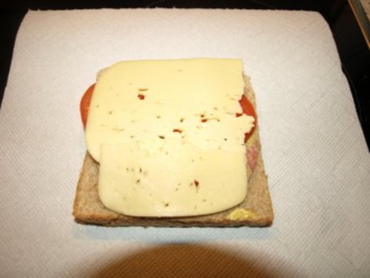 Salami-Tomaten-Toast - Rezept - Bild Nr. 3