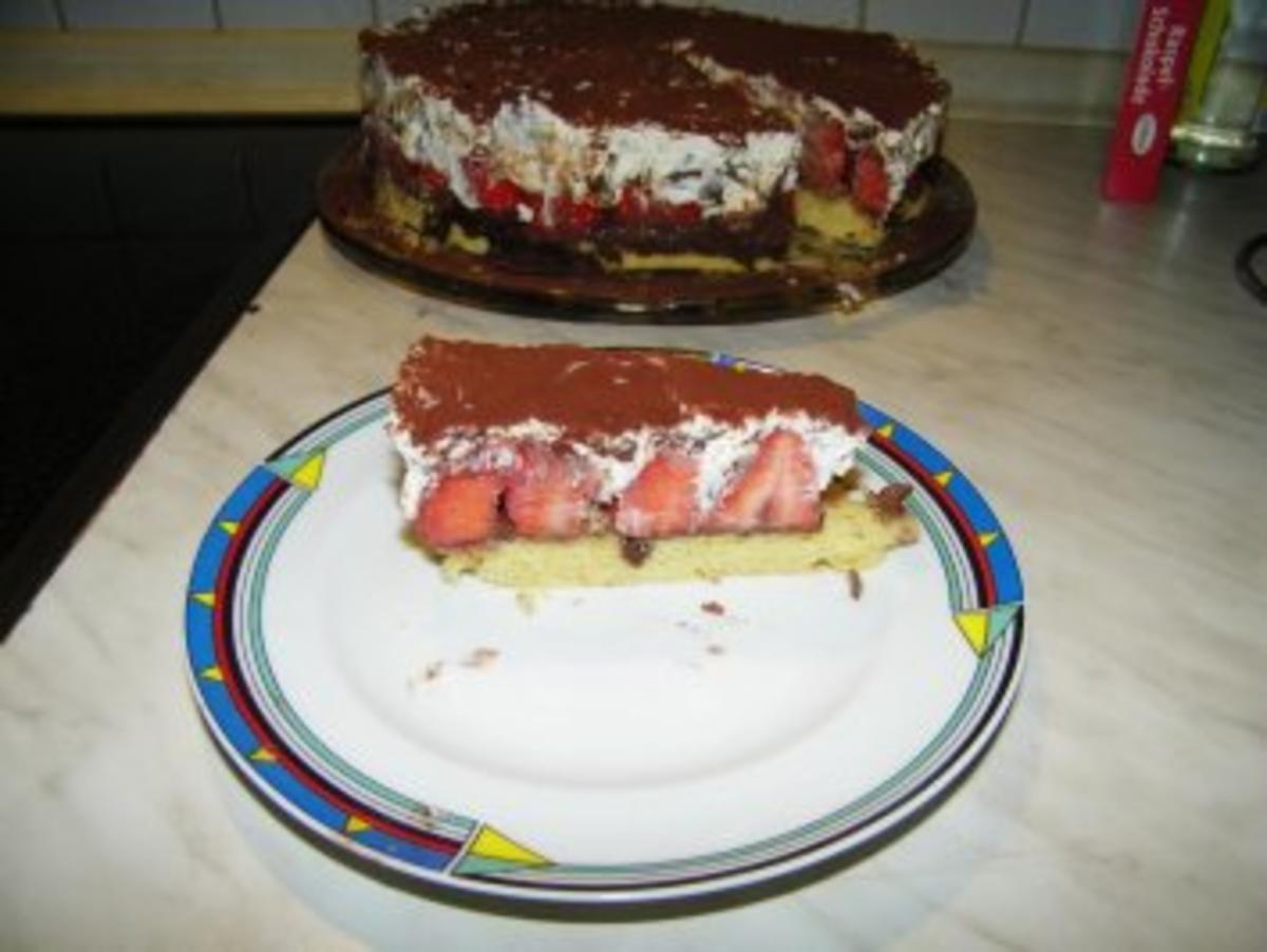 Erdbeer-Stracciatella Torte - Rezept - Bild Nr. 2