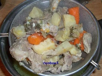 Kochen: Fleischbrühe (vom Schwein) - Rezept - Bild Nr. 5