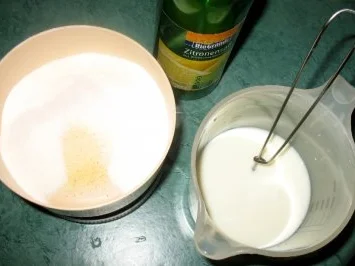 Dessert - Buttermilchgelee mit Schokoraspeln - Rezept - Bild Nr. 5