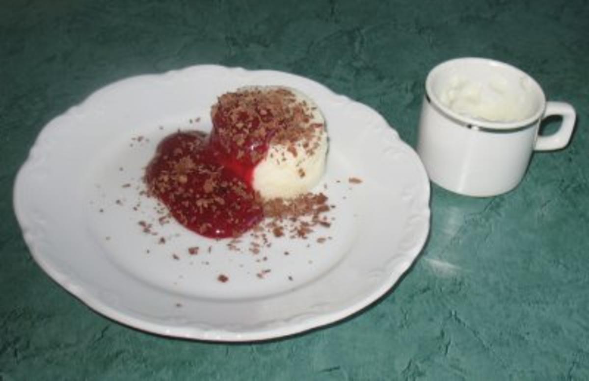 Dessert - Buttermilchgelee mit Schokoraspeln - Rezept - Bild Nr. 7