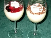 Dessert - Buttermilchgelee mit Schokoraspeln - Rezept