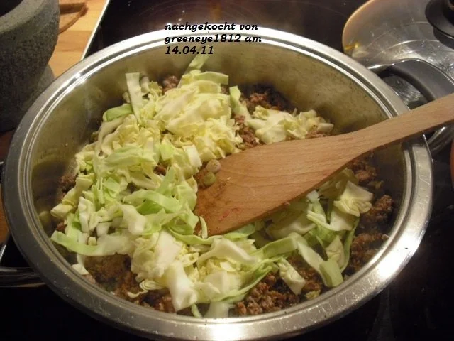 Rezept: Weißkohlauflauf Bild Nr. 6 Weißkohlauflauf - Rezept - Bild Nr. 6