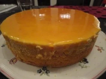 Pfirsich-Schokoladenmousse-Torte - Rezept