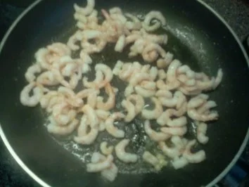 Rezept: Lachs-Champignon-Krabben-Sauce Bild Nr. 5 Lachs-Champignon-Krabben-Sauce - Rezept - Bild Nr. 5