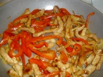 Schnelle Schnitzelpfanne mit Paprika - Rezept - Bild Nr. 3