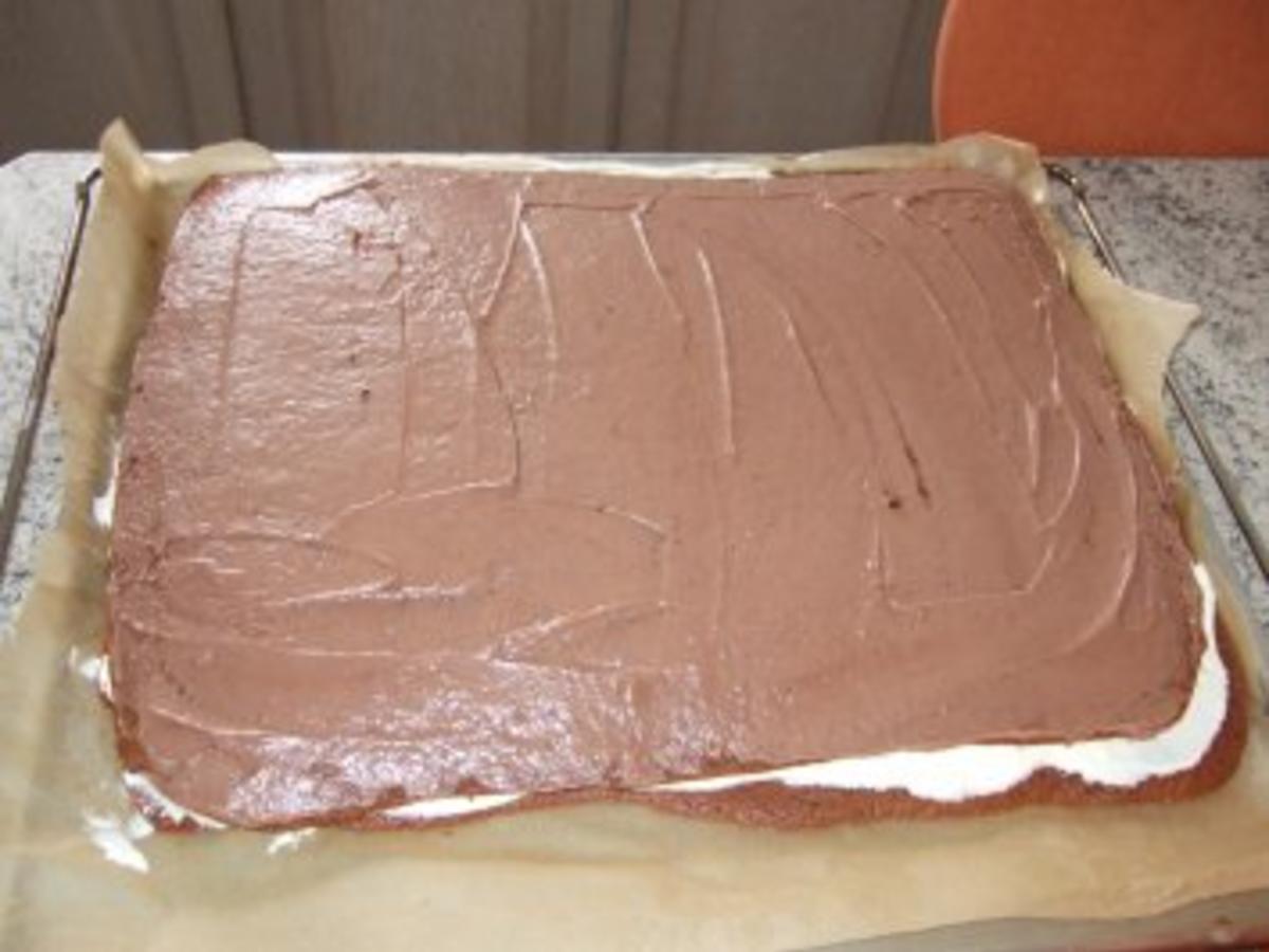 Milchschnittenkuchen mit Für den Teig: und Eier - Rezept mit Bild ...