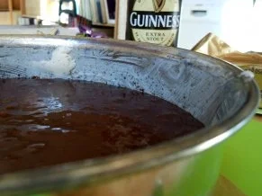 Guiness-Schokoladenkuchen - Rezept - Bild Nr. 7