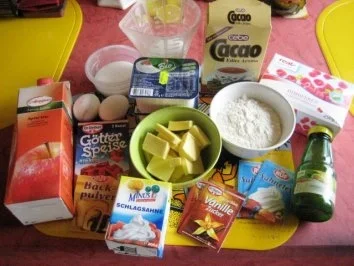 Quark-Himbeer-Torte mit Götterspeise - Rezept - Bild Nr. 2