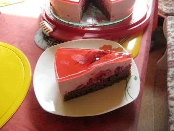 Quark-Himbeer-Torte mit Götterspeise - Rezept - Bild Nr. 19