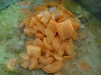 Brühnudeln mit Entenklein - Rezept - Bild Nr. 6