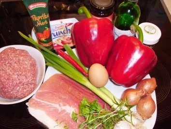Fleisch: Ungarische Paprika-Hackrolle - Rezept - Bild Nr. 2