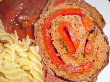 Fleisch: Ungarische Paprika-Hackrolle - Rezept - Bild Nr. 15