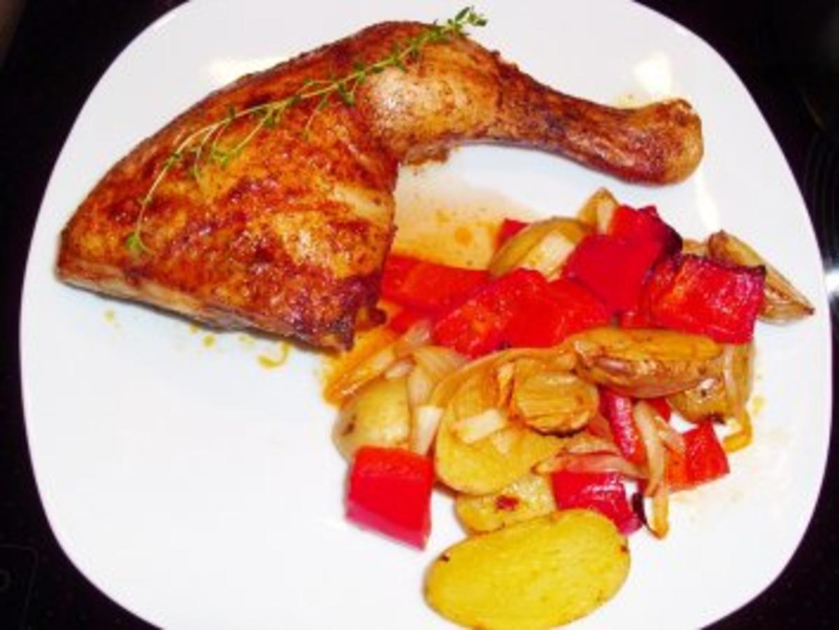 Fleisch: Hähnchenschenkel auf Paprika-Kartoffel-Gemüse - Rezept