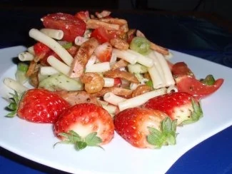 Rezept: Frühlingshafter Nudelsalat Frühlingshafter Nudelsalat - Rezept