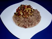 Bratkartoffeln mit Geflügelleber und Eisbergsalat - Rezept