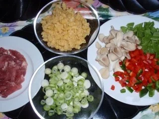 Filet-Gemüse-Pfanne mit Nudeln - Rezept - Bild Nr. 2