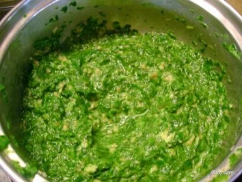 Rezept: Snacks: Blätterteig Muffins mit Schafskäse und Spinat Bild Nr. 2 Snacks: Blätterteig Muffins mit Schafskäse und Spinat - Rezept - Bild Nr. 2