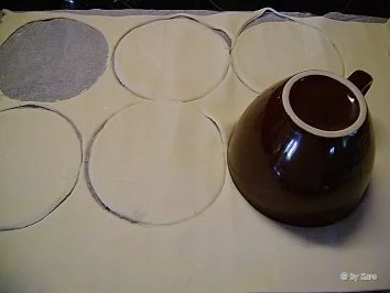 Rezept: Snacks: Blätterteig Muffins mit Schafskäse und Spinat Bild Nr. 4 Snacks: Blätterteig Muffins mit Schafskäse und Spinat - Rezept - Bild Nr. 4