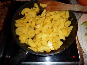 Rezept: Fl/Schwein: Gyrospfanne überbacken Bild Nr. 4 Fl/Schwein: Gyrospfanne überbacken - Rezept - Bild Nr. 4