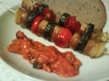 Rezept: Bratwurstschaschlik Bild Nr. 3 Bratwurstschaschlik - Rezept - Bild Nr. 3