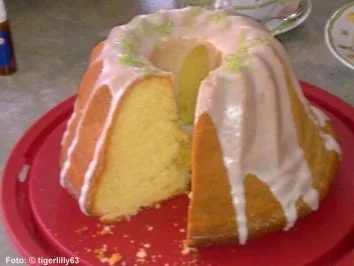 Rezept: Limetten-Joghurt-Napfkuchen Bild Nr. 2 Limetten-Joghurt-Napfkuchen - Rezept - Bild Nr. 2