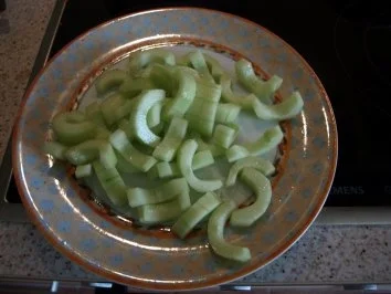 Rezept: süß-saures Gurkengemüse Bild Nr. 4 süß-saures Gurkengemüse - Rezept - Bild Nr. 4