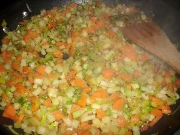 Rezept: Gemüsebrühe... Bild Nr. 3 Gemüsebrühe... - Rezept - Bild Nr. 3