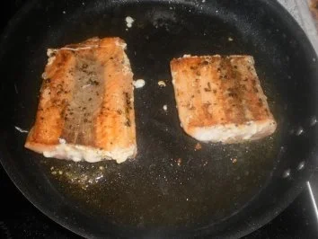 Rezept: Gebratener Lachs zu Kohlrabi Bild Nr. 5 Gebratener Lachs zu Kohlrabi - Rezept - Bild Nr. 5