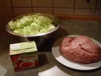 Rezept: Hackfleisch-Porreepfanne Bild Nr. 2 Hackfleisch-Porreepfanne - Rezept - Bild Nr. 2