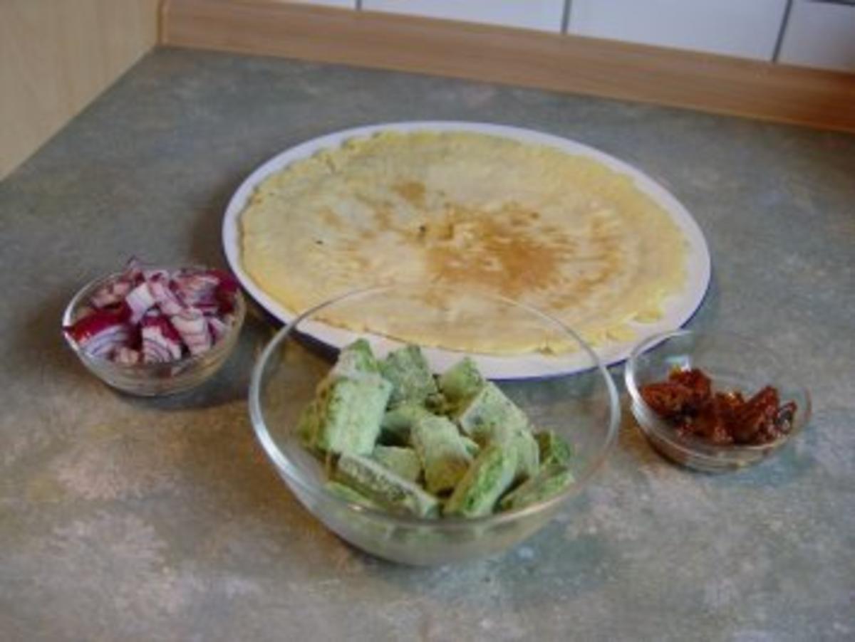 Pfannkuchen mit mediterranem Spinat gefüllt - Rezept - Bild Nr. 2