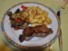 mediteranes Kalbsrückensteak mit Gnocchi - Rezept