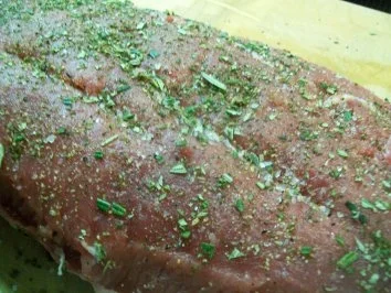 rosa Kalbsrücken/ Kartoffel-Bärlauch-Soufflé/Marktgemüse/Kalbs-Jus - Rezept - Bild Nr. 3