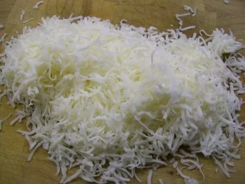 rosa Kalbsrücken/ Kartoffel-Bärlauch-Soufflé/Marktgemüse/Kalbs-Jus - Rezept - Bild Nr. 8