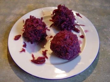 Rezept: Entenkeule an Holundersauce und Rotkohlklöße Bild Nr. 3 Entenkeule an Holundersauce und Rotkohlklöße - Rezept - Bild Nr. 3