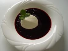 Blaubeer-Kaltschale mit Buttermilchnockerln - Rezept