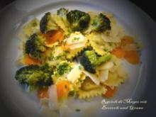 Frischkäse-Ravioli mit Broccoli EURO 5,55 für 4 Pers. - Rezept
