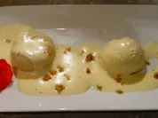 Weinbergpfirsich aus dem Ofen mit Amarettozabaglione - Rezept