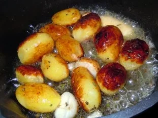 Gefüllte Hähnchenbrust auf Cranberry-Sauce mit Rosmarin-Kartöffelchen - Rezept - Bild Nr. 9