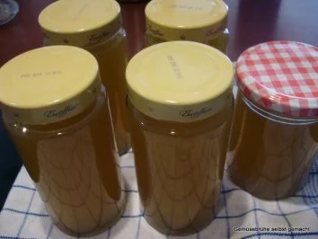 Rezept: Gemüsebrühe Bild Nr. 4 Gemüsebrühe - Rezept - Bild Nr. 4