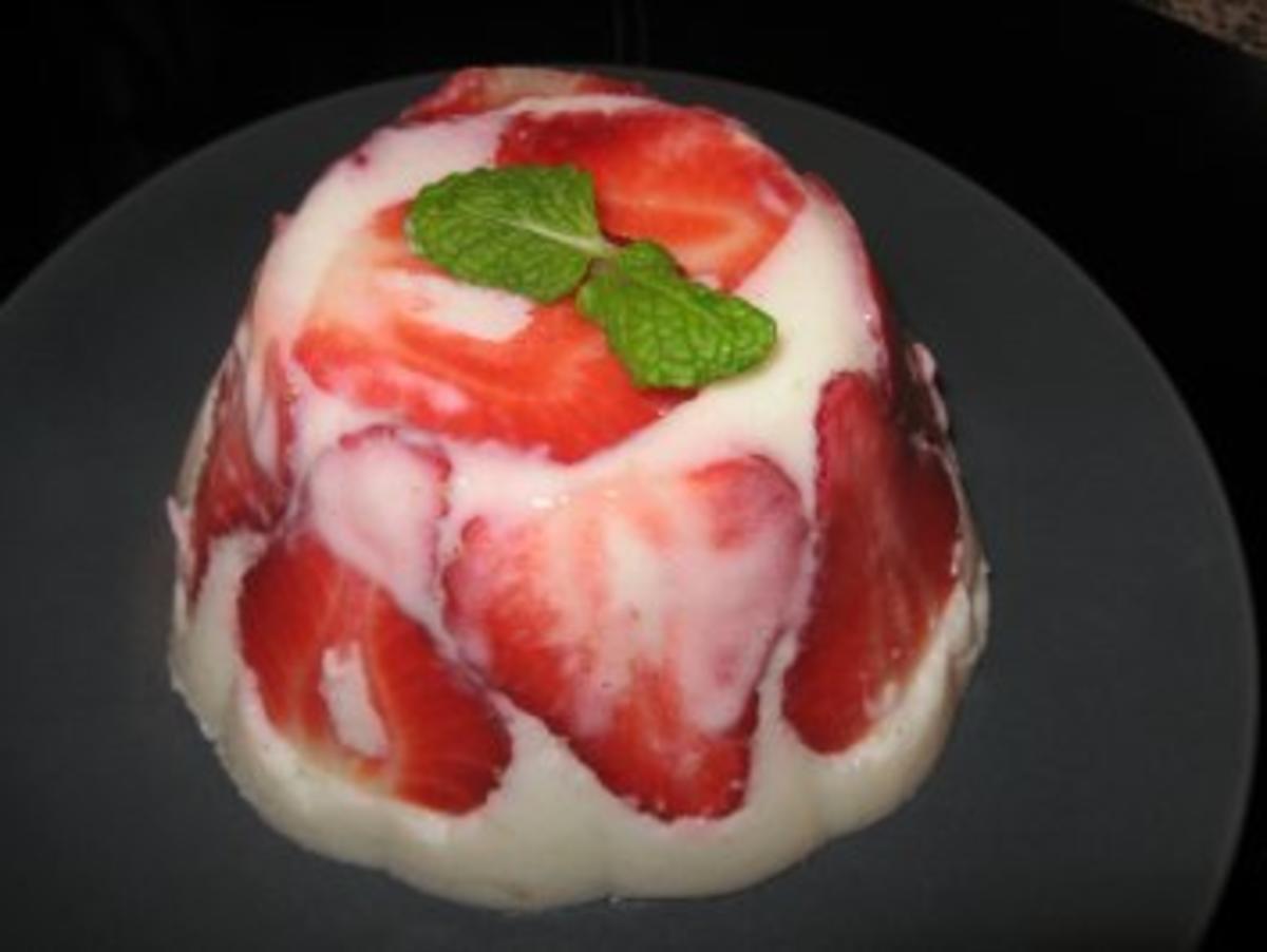 Erdbeer-Buttermilchpudding - Rezept - Bild Nr. 3