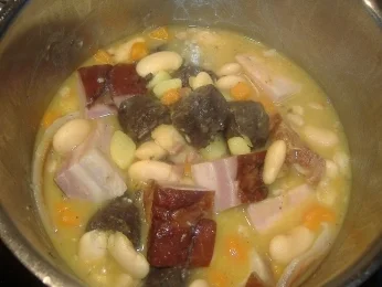 Asturischer Bohneneintopf - Rezept - Bild Nr. 2