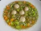 Rezept: Grünkernsuppe mit Markklößchen Grünkernsuppe mit Markklößchen - Rezept
