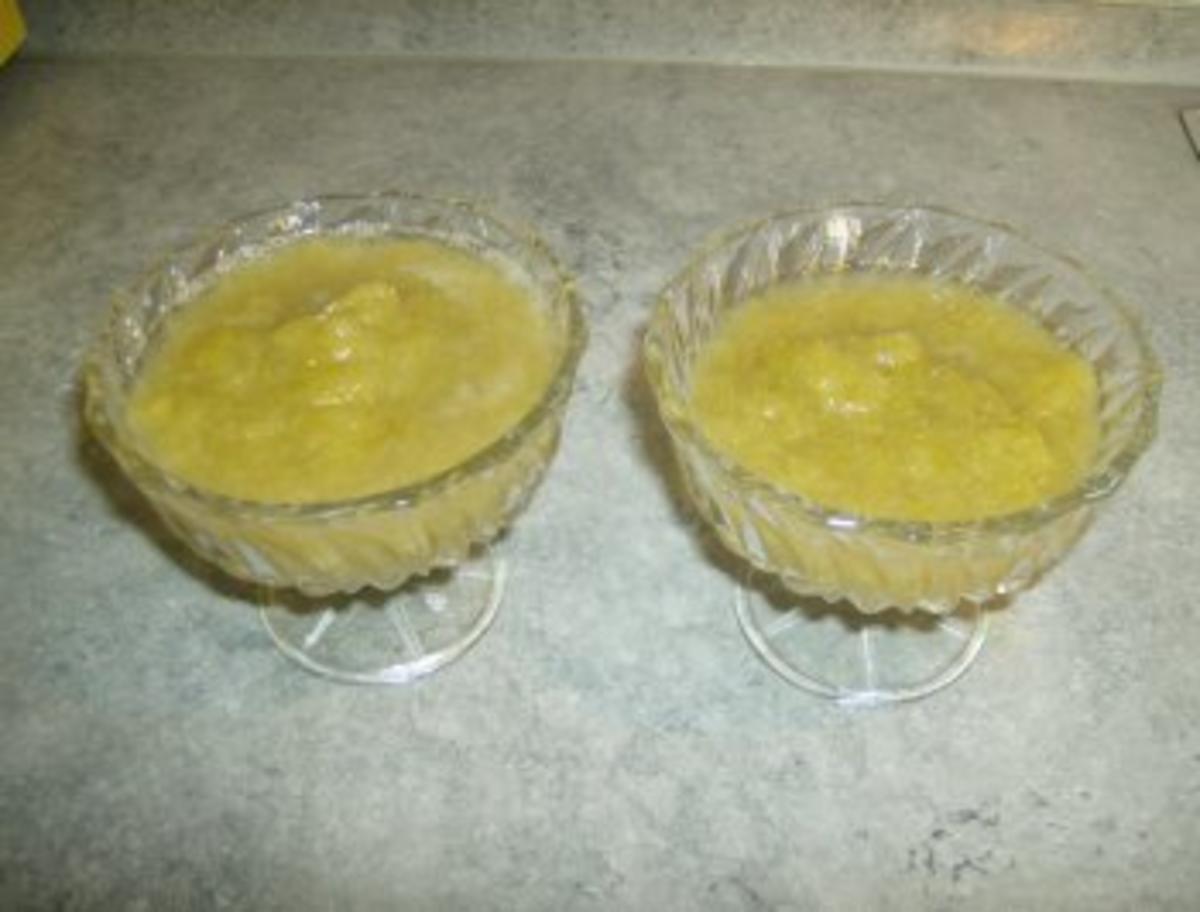 Rhabarberkompott ohne Schnick Schnack - Rezept mit Bild - kochbar.de