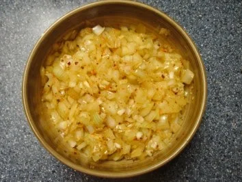 Rezept: " scharfe Zwiebelchen " wie beim Jugoslawen " scharfe Zwiebelchen " wie beim Jugoslawen - Rezept