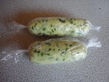 Rezept: Bärlauch Knödel Scheiben Bild Nr. 7 Bärlauch Knödel Scheiben - Rezept - Bild Nr. 7